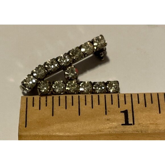 Vintage 1970’s Silver Tone Sparkle Rhinestone Brooch Pin Initial A - Picture 9 of 9